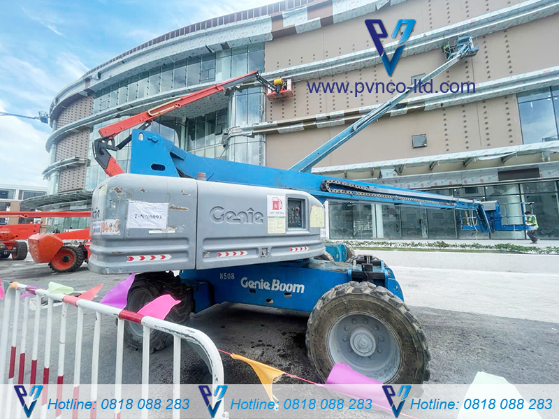 Yếu tố cần thiết và lưu ý khi thuê xe nâng người