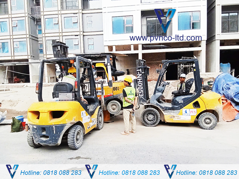Giá thuê xe nâng điện 3 tấn pin Lithium